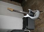 Gitaar en versterker.CORT/KUSTOM.Mag ook apart., Met versterker, Zo goed als nieuw, Solid body, Ophalen