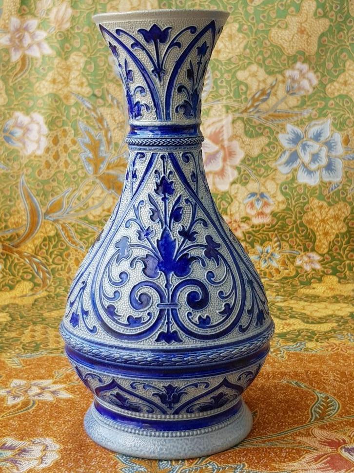 Mooie originele antieke aardewerk vaas uit Duitsland 23 cm., Antiek en Kunst, Antiek | Vazen, Ophalen of Verzenden