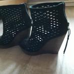 Schoen wedge, Zwart, Ophalen of Verzenden, Schoenen met hoge hakken, Onbekend