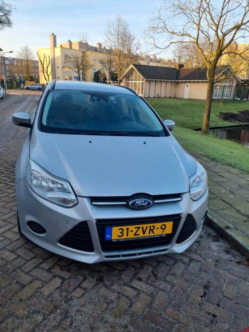 Ford Focus 1.6 Tdci 77KW Wagon 2013 Grijs, Auto's, Ford, Particulier, Focus, Diesel, A, Stationwagon, Handgeschakeld, Origineel Nederlands