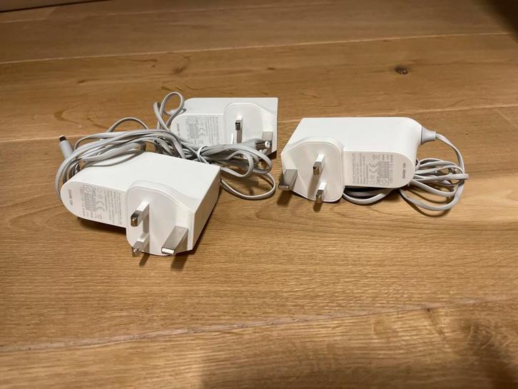 3x 12V AC/DC Adapter - TP-Link Wifi Versterker, Computers en Software, Laptop-opladers, Gebruikt, Ophalen of Verzenden
