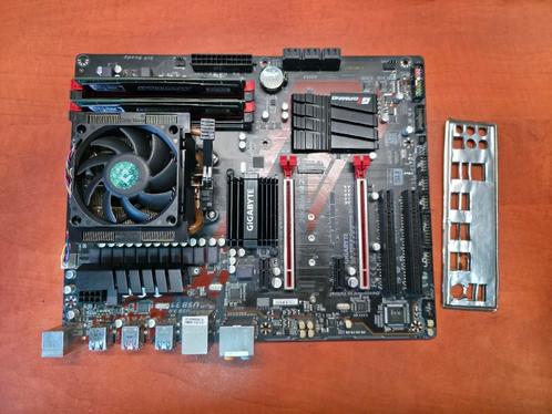 Gigabyte GA-990X Gaming Sli Met Amd FX8350 8 Cores en 16GB, Computers en Software, Moederborden, Gebruikt, AMD, DDR3, Ophalen of Verzenden
