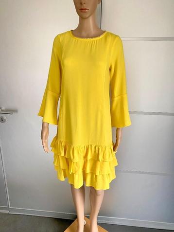 i467 Twinset: maat 36=S jurk jurkje geel Twin Set beschikbaar voor biedingen