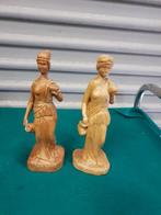 beeld houtsnijwerk, Vrouwe Fortuna, geheel van hout, 2 stuks, Ophalen of Verzenden