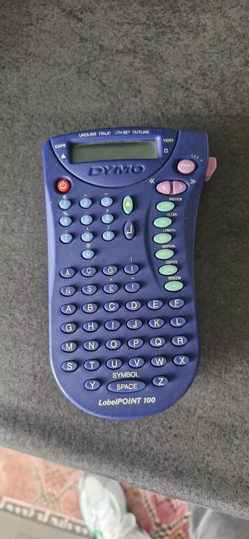 labelprinter 100 ( DYMO ) in goede staat beschikbaar voor biedingen