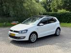 Volkswagen POLO 1.2 TSI R-Line Edition PANO I ZEER MOOI I ST, Voorwielaandrijving, Euro 5, 4 cilinders, Wit
