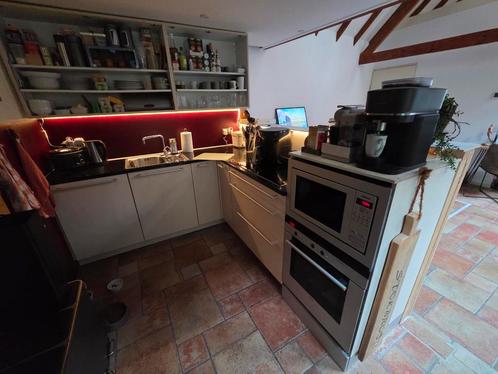 Complete hoekkeuken met Siemens apparatuur + Bosch inductie, Huis en Inrichting, Keuken | Complete keukens, Gebruikt, Hoekkeuken