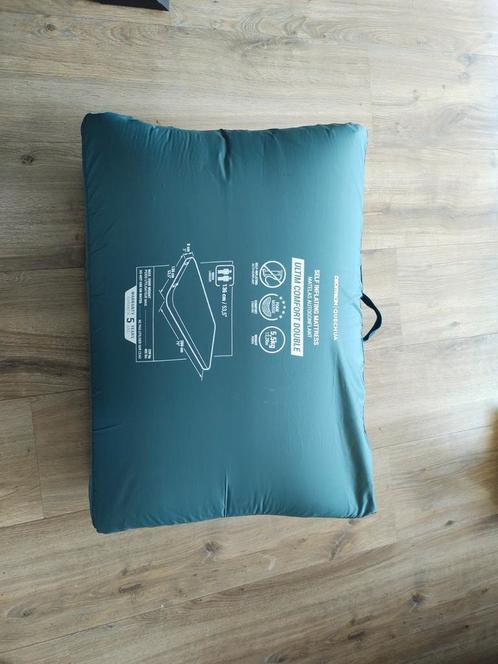 Decathlon slaapmat, Caravans en Kamperen, Luchtbedden, Zo goed als nieuw, Ophalen of Verzenden