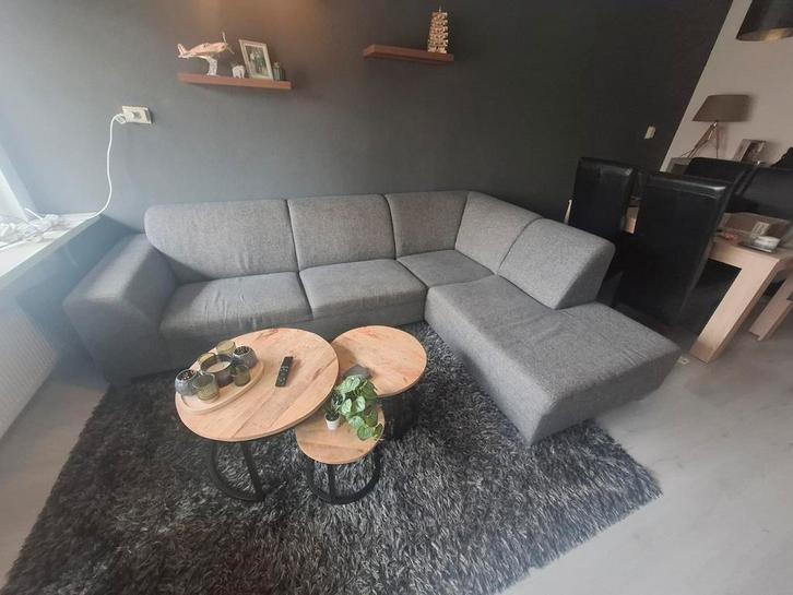 Mooie hoekbank te koop, Huis en Inrichting, Banken | Bankstellen, Gebruikt, Hoekbank, Vierpersoons of meer, 250 tot 300 cm, 75 tot 100 cm