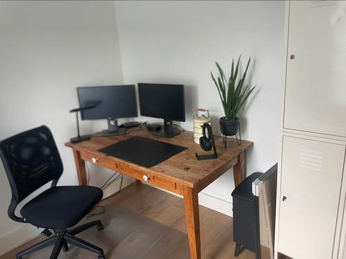 Eettafel of bureau gemaakt van oude kerkbanken, Huis en Inrichting, Tafels | Eettafels, Zo goed als nieuw, 50 tot 100 cm, Vijf personen of meer