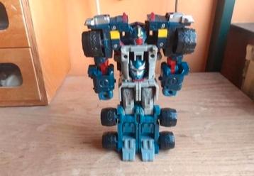 Transformers armada optimus prime robot figuur 2001 vintage  beschikbaar voor biedingen