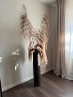 Grote vaas met pluimen, Huis en Inrichting, Woonaccessoires | Zuilen en Pilaren, Ophalen, Zo goed als nieuw