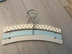3 Houten Kledinghangers, Ophalen of Verzenden, Zo goed als nieuw, Overige typen