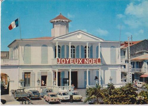 Guadeloupe Basse Terre met auto's oa Simca 1301 Break, Verzamelen, Ansichtkaarten | Buitenland, Gelopen, Frankrijk, 1960 tot 1980