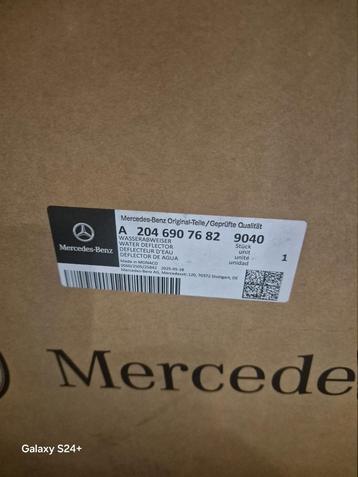 Watergeleider Rechts Mercedes C w204 sedan  beschikbaar voor biedingen