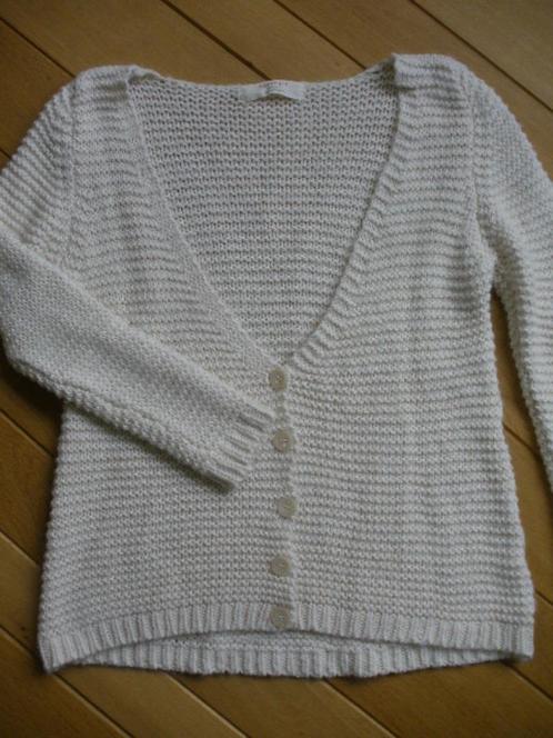 ZARA KNIT vest ecru maat M, Kleding | Dames, Truien en Vesten, Zo goed als nieuw, Maat 38/40 (M), Beige, Ophalen of Verzenden