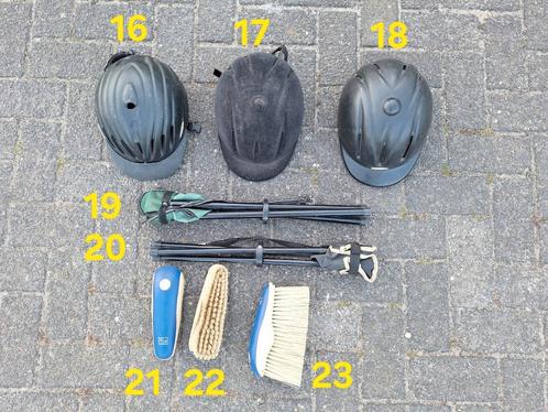 Cap Casco - krukje - H&R borstel, Dieren en Toebehoren, Paarden en Pony's | Overige Paardenspullen, Zo goed als nieuw, Ophalen of Verzenden