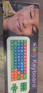 Clevy Keyboard - Qwerty - Kindertoetsenbord, Computers en Software, Toetsenborden, Ophalen of Verzenden, Zo goed als nieuw, Clevy