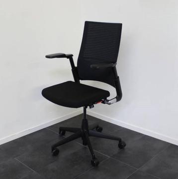 Ahrend 230 Bureaustoel, Hoge Rug, Zwart/Zwart, Nieuwe stof beschikbaar voor biedingen
