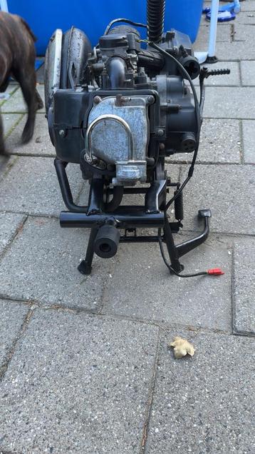 Mooie motorblok 4takt (45km) beschikbaar voor biedingen