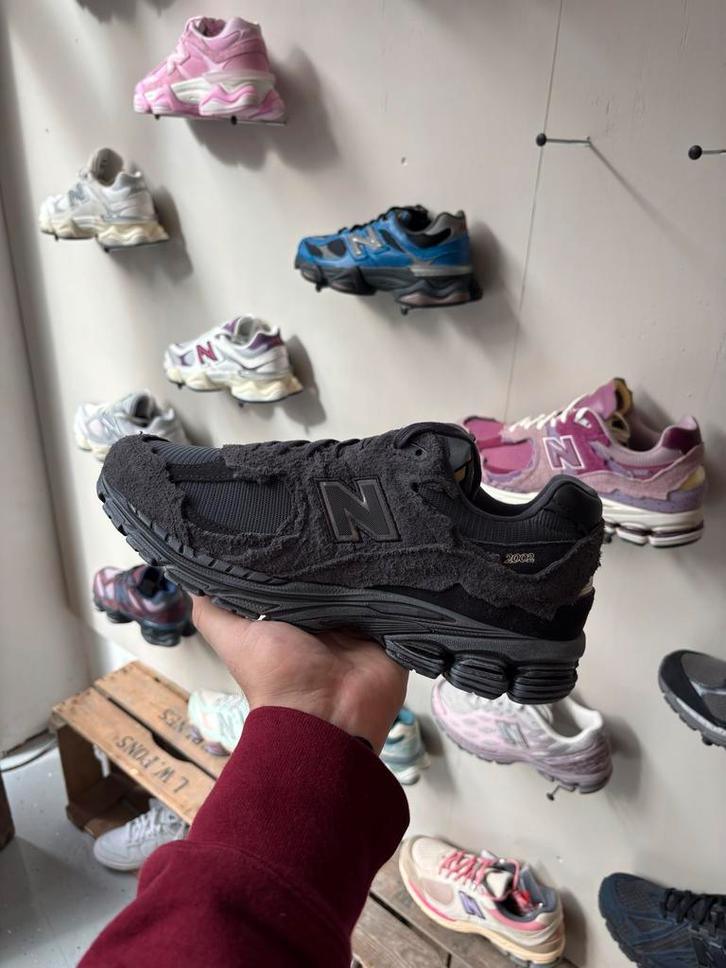 New Balance 2002R Protection Pack Dark Grey 46,5, Kleding | Heren, Schoenen, Nieuw, Sneakers of Gympen, Ophalen of Verzenden