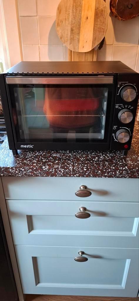 Mestic Kampeer oven, Caravans en Kamperen, Kampeeraccessoires, Zo goed als nieuw, Verzenden