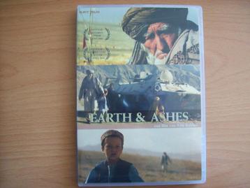 Earth & Ashes (Khâkestar-o-khâk) Atiq Rahimi (Dari, Pashtu) beschikbaar voor biedingen