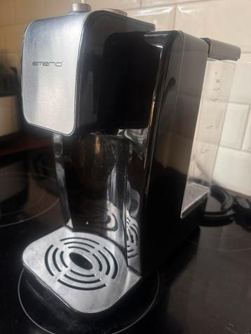 Heet water dispencer beschikbaar voor biedingen