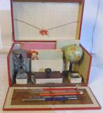 antiek papeterie schrijfdoos kinderen poppen, met globe, Antiek en Kunst, Verzenden