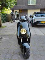 Niu scooter dubbele accu✅, Ophalen, Zo goed als nieuw, Elektrisch