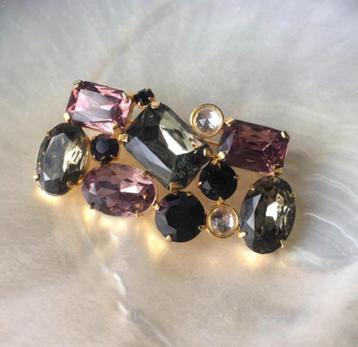 Vintage strass broche beschikbaar voor biedingen