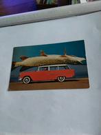 GROTE. SNOEK OP HET DAK VAN AUTO. 1960, Ophalen of Verzenden, 1960 tot 1980, Voertuig