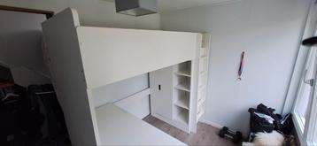 Ikea hoogslaper met kasten en bureau  beschikbaar voor biedingen