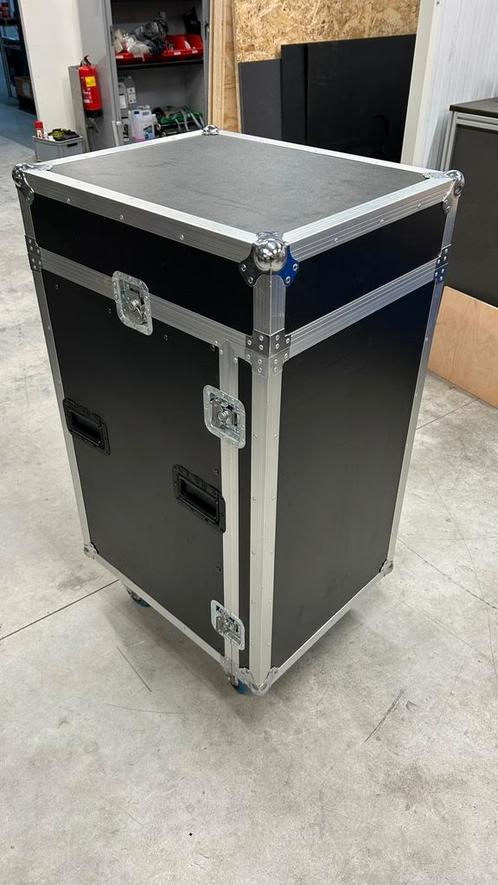 Prodjuser 12-19 slant taperack fligthcase, Muziek en Instrumenten, Behuizingen en Koffers, Gebruikt, Overige instrumenten, Flightcase