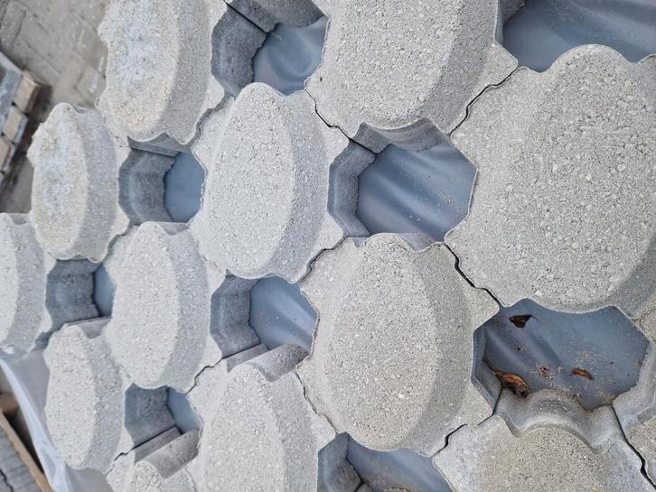Design grasbetonsteen 8cm verband steen, Tuin en Terras, Tegels en Klinkers, Nieuw, Klinkers, Beton, 10 m² of meer, Ophalen