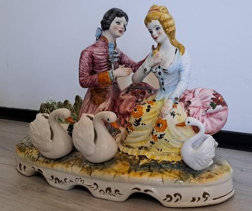 Capodimonte porselein Romantisch beeld, Antiek en Kunst, Antiek | Porselein, Ophalen