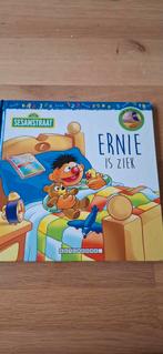 Ernie is ziek - Sesamstraat kinderboek, Ophalen of Verzenden, Zo goed als nieuw, Sesamstraat, Fictie algemeen