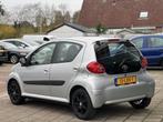 Toyota Aygo 1.0-12V Comfort 5 drs / Nieuwe Banden / APK 11-2, Voorwielaandrijving, Stof, Gebruikt, Met garantie (alle)