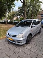 Nissan almera tino voor de export of sloop, Ophalen, Auto