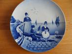 OUD DELFTS BLAUW WANDBORD MET TEKST DEC 1708 EN TINNEN BORD, Ophalen of Verzenden