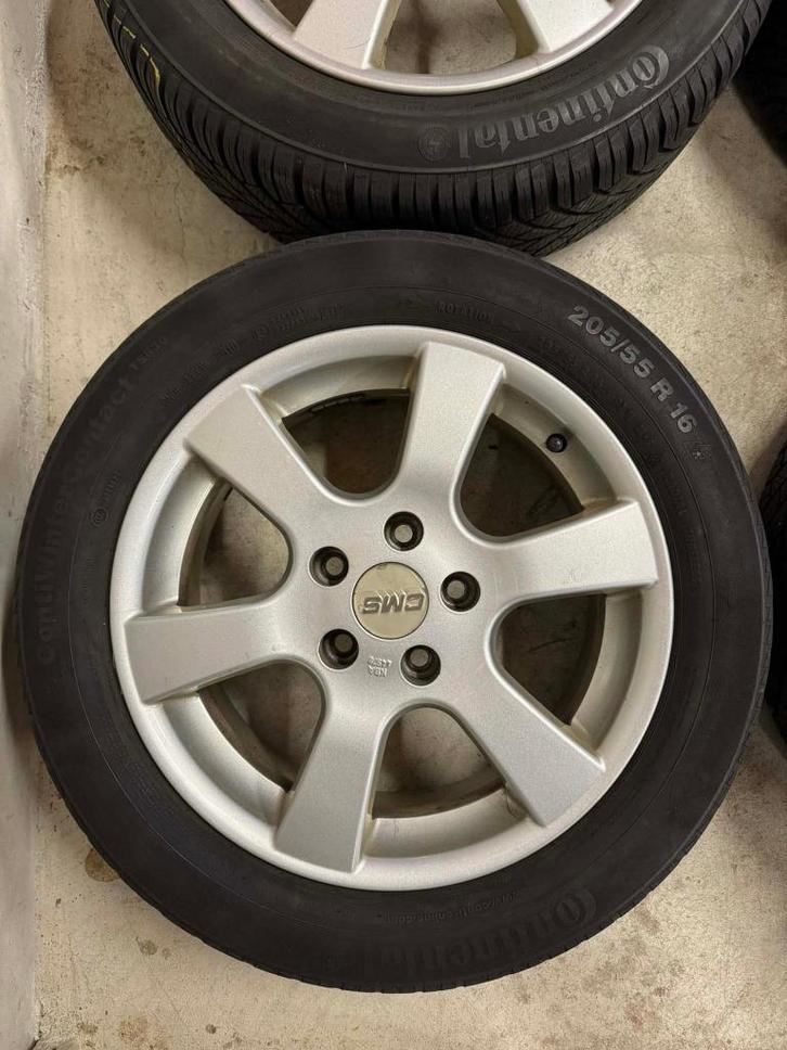 Lichtmetalen velgen 16 inch + Continental winterbanden, Auto-onderdelen, Banden en Velgen, Banden en Velgen, Winterbanden, 16 inch