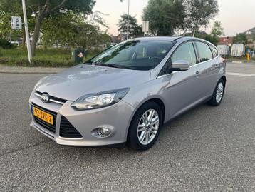 Ford Focus 1.6 TI-VCT Titanium / automaat / cruise.control / beschikbaar voor biedingen