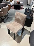 Showmodel Eetkamerstoel Zandkleur, Huis en Inrichting, Stoelen, Ophalen, Overige kleuren, Zo goed als nieuw, Eén