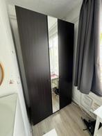 IKEA PAX kast 125 cm, Pax kledingkast met spiegel, 100 tot 150 cm, Gebruikt, Met hangruimte