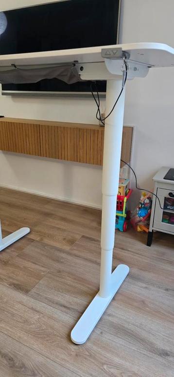 Elektrisch Zit-Sta Bureau IKEA Bekant 140x60 - afbeelding 4
