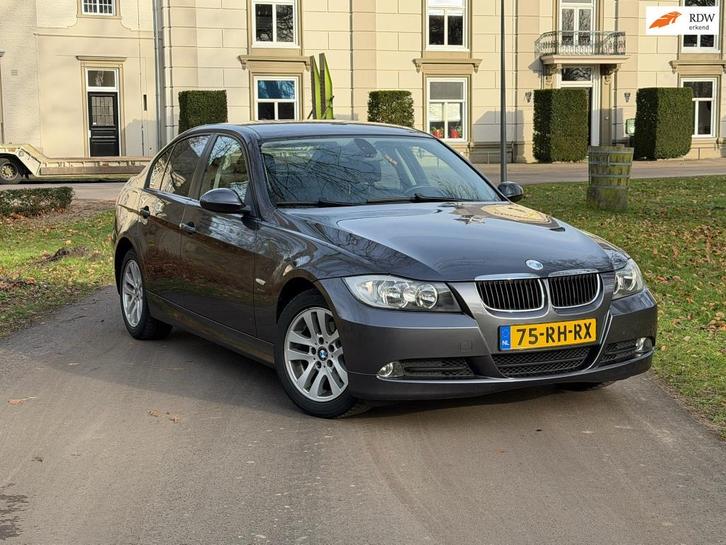 BMW 3-serie 320i Dynamic Executive, Auto's, BMW, Bedrijf, Te koop, 3-Serie, ABS, Airbags, Airconditioning, Alarm, Boordcomputer