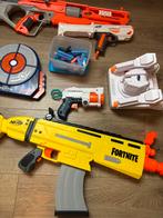 Nerf set, 4 guns, 1 target, 1 lasergame en pijltjes, Kinderen en Baby's, Speelgoed | Buiten | Actiespeelgoed, Ophalen, Zo goed als nieuw
