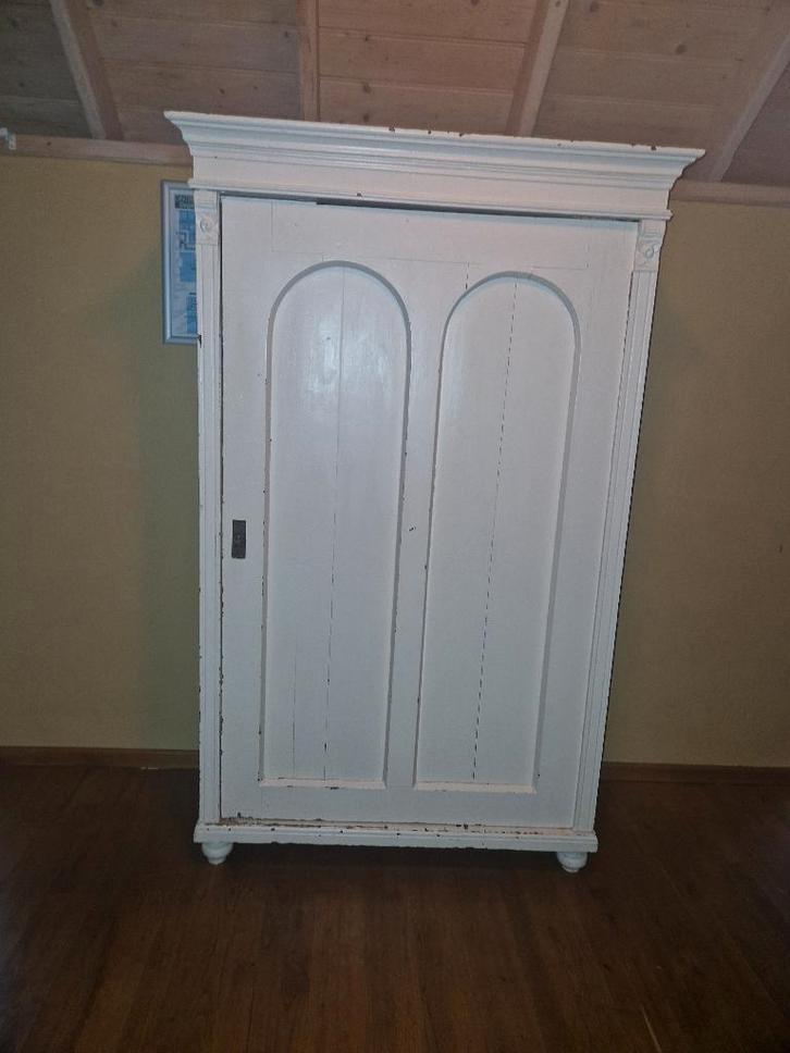 witte garderobe kast, Huis en Inrichting, Kasten | Kledingkasten, Gebruikt, 150 tot 200 cm, 100 tot 150 cm, 25 tot 50 cm, Met deur(en)