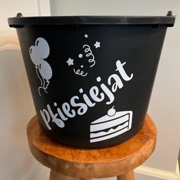 Emmer met tekst ‘pfiesiejat’ beschikbaar voor biedingen