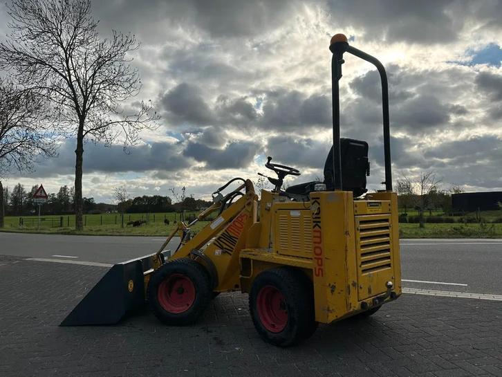 Knikmops 90 | Bouwjaar 2005 | 4367 uur, Zakelijke goederen, Machines en Bouw | Kranen en Graafmachines, Wiellader of Shovel